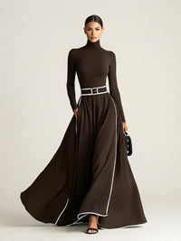 San Sebastian | Vestido Maxi Negro con Costuras Blancas y Cuello Alto