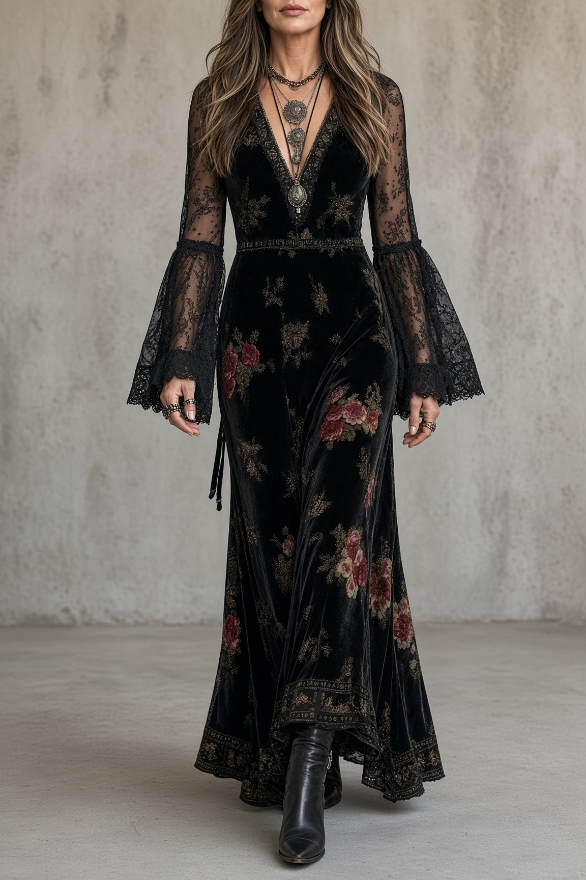 Rosalía vestido largo de terciopelo floral negro